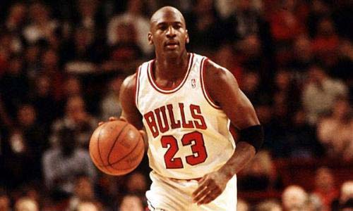 篮球明星排行榜前十名（NBA篮球明星排行榜）勒布朗·詹姆斯上榜，第一名是空中飞人
