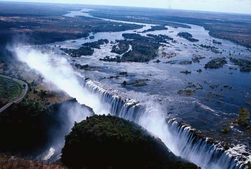 盘点全球三大瀑布 世界最大的瀑布在哪里(www.ijiuai.com)