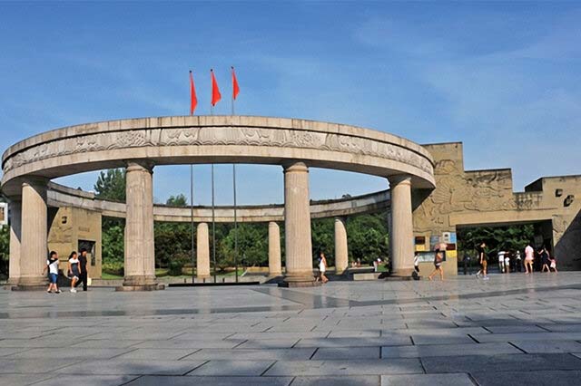 中国十大最受欢迎动物园，广州长隆野生动物世界领跑