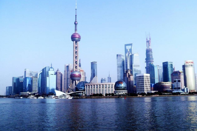 世界最大的十大铁塔：广州塔居第四，哈利法塔排第一